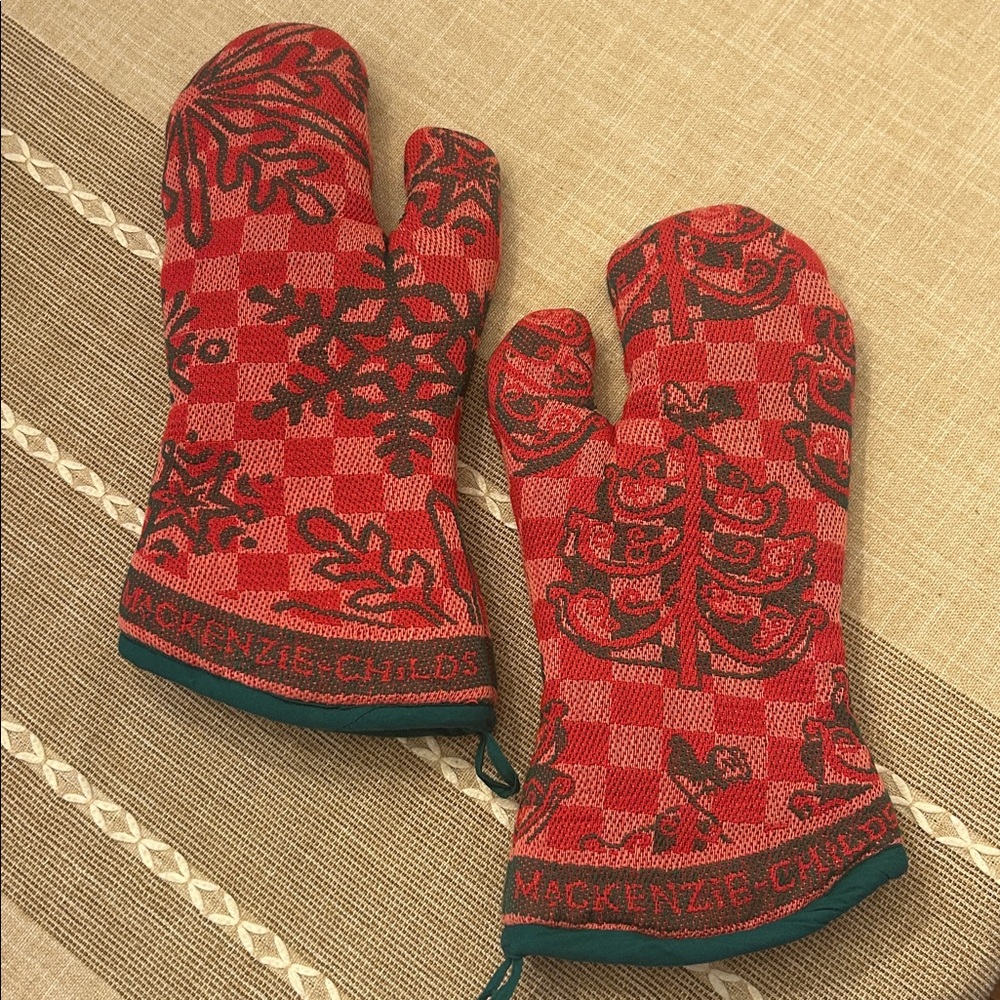 Mackenzie-Childs Christmas checkered oven mitts